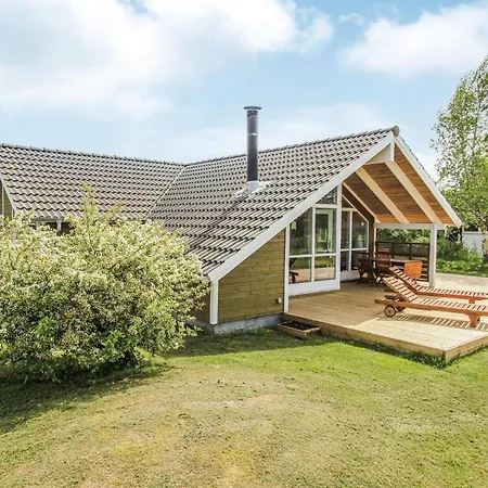 3 Bedroom Lovely In