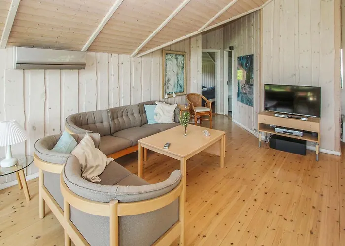 3 Bedroom Lovely In Samsø