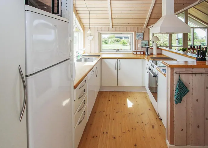 Ferienhaus 3 Bedroom Lovely In *